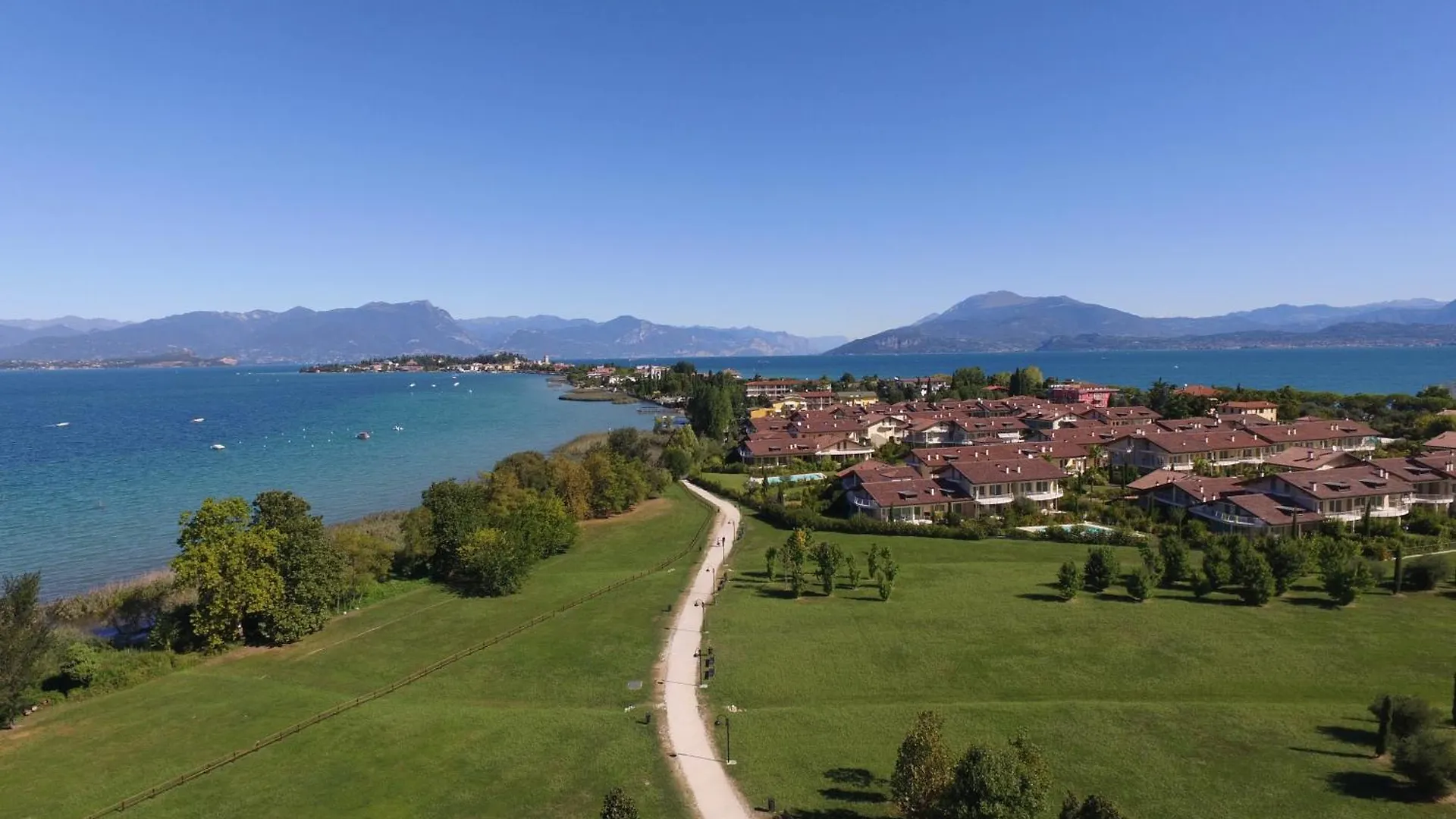 Apartment Resort Caesar C4 Sirmione - Gardagate