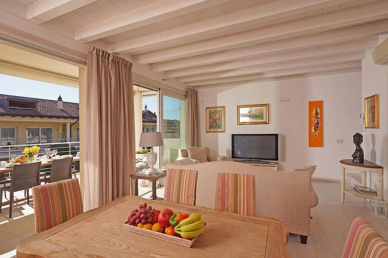Resort Caesar C4 Sirmione - Gardagate Apartment