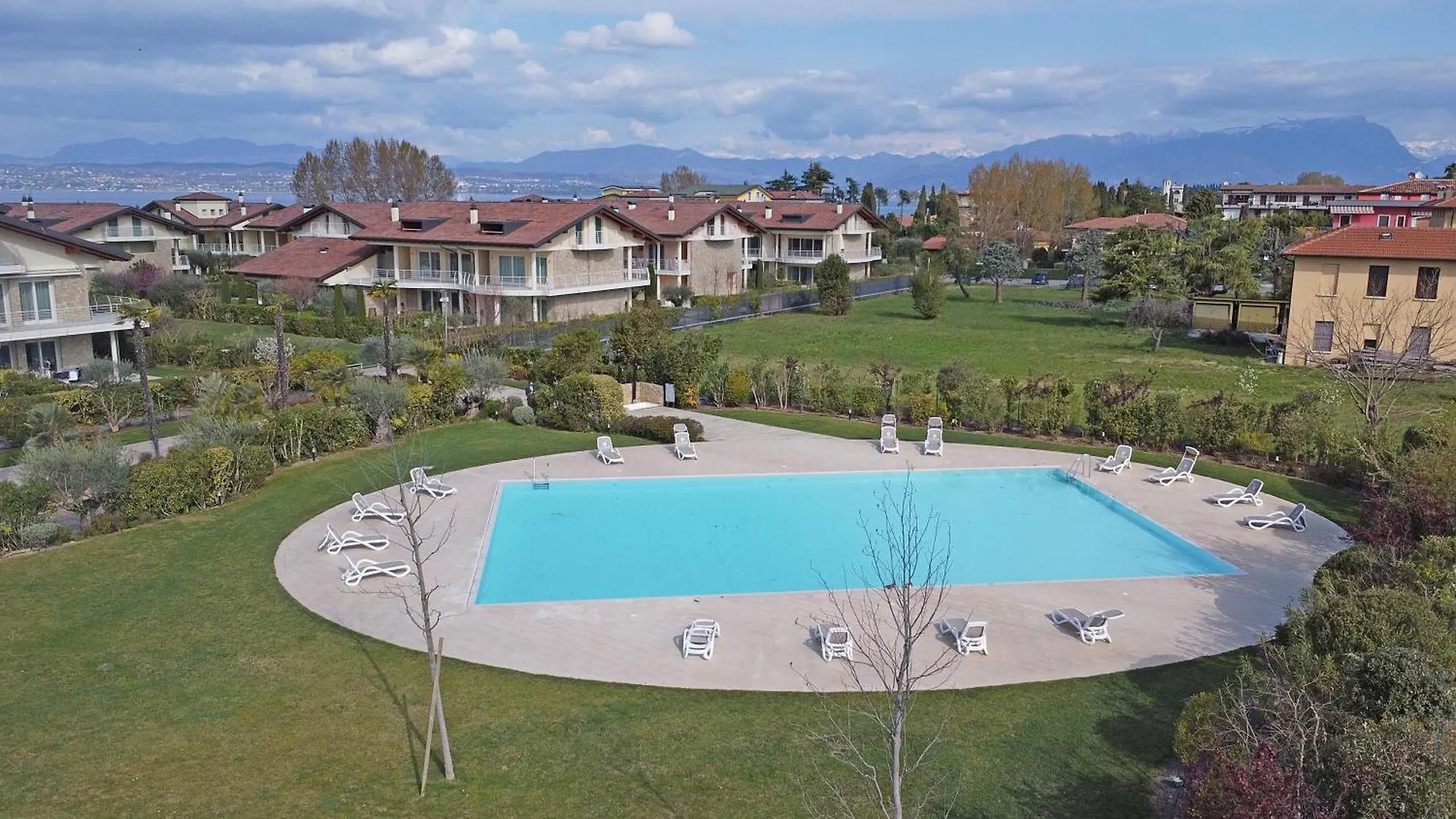 Resort Caesar C4 Sirmione - Gardagate Apartment