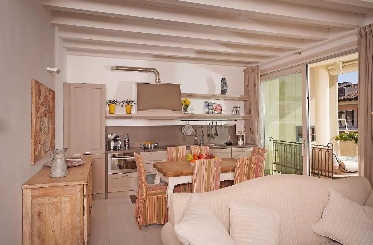 Resort Caesar C4 Sirmione - Gardagate Apartment