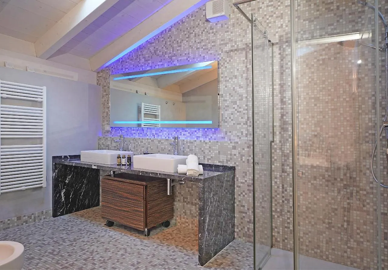 Resort Caesar C4 Sirmione - Gardagate Apartment